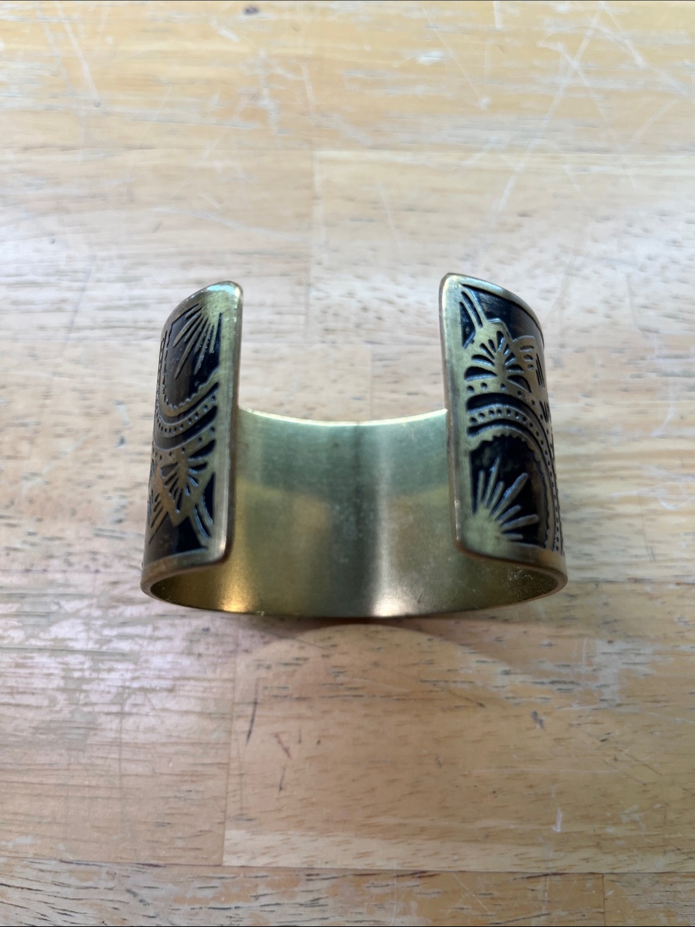 Jane Eyre Charlotte Brontë Brass Cuff Bracelet in Antique Gold - Picture 8 of 9